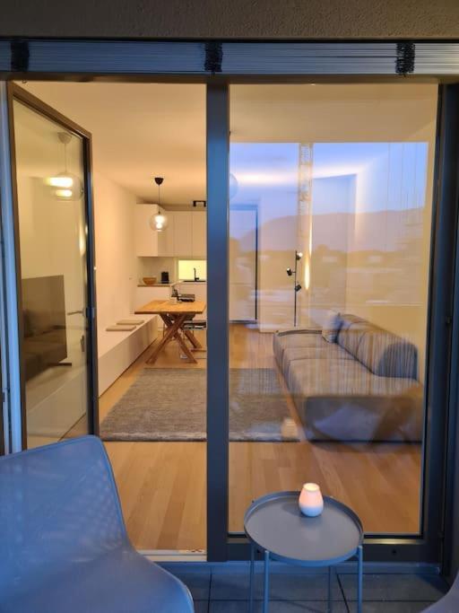 Neu, Zentral, Schoen, Bergblick, Suedterrasse Фрайласинг Екстериор снимка